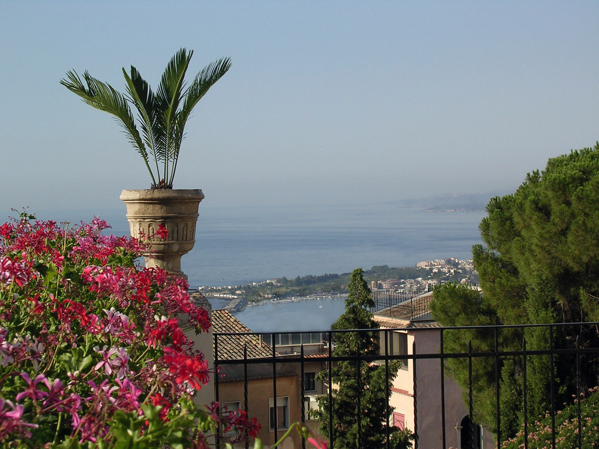 Hotel Villa Taormina Exterior foto